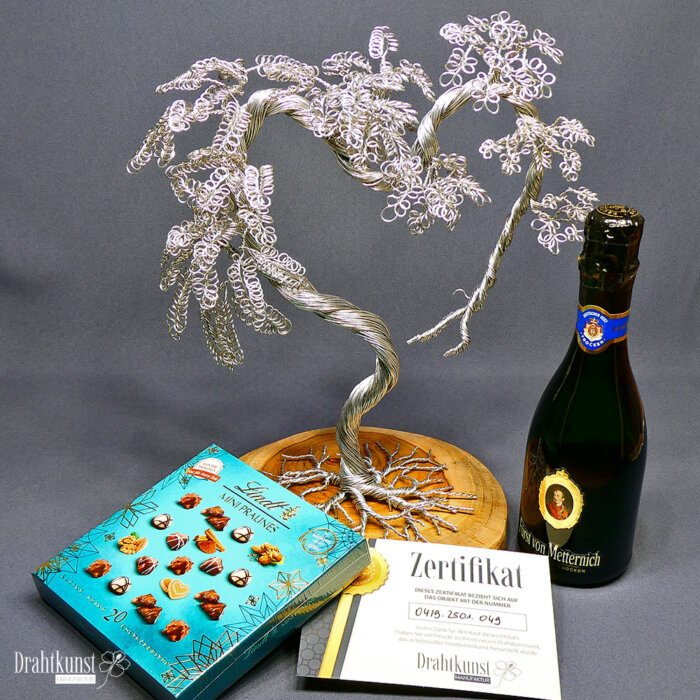 Drahtkunst Drahtbaum Kunst Bonsai Liebesgrüße mit Sekt und Pralinen Wire Bonsai Tree Art