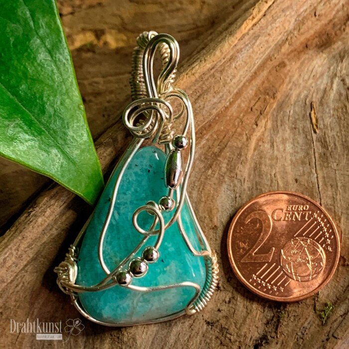 liebevoll handgefertigter Schmuck Anhänger - ein Drahtschmuck Unikat der Drahtkunst Manufaktur