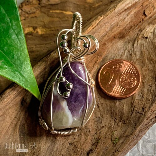 liebevoll handgefertigter Schmuck Anhänger - ein Drahtschmuck Unikat der Drahtkunst Manufaktur