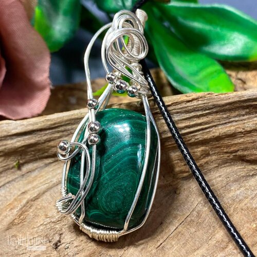 liebevoll handgefertigter Schmuck Anhänger - ein Drahtschmuck Unikat der Drahtkunst Manufaktur