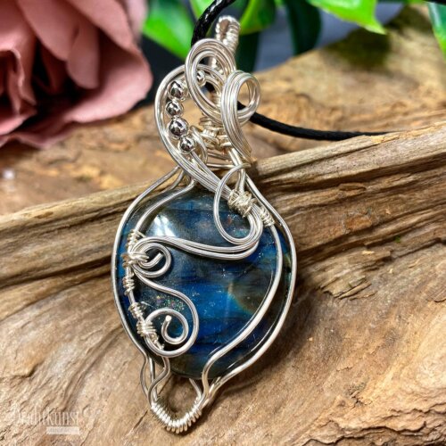 Drahtkunst Schmuckstücke