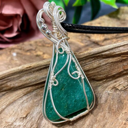 liebevoll handgefertigter Schmuck Anhänger - ein Drahtschmuck Unikat der Drahtkunst Manufaktur