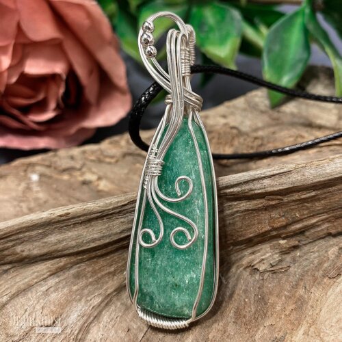 liebevoll handgefertigter Schmuck Anhänger - ein Drahtschmuck Unikat der Drahtkunst Manufaktur