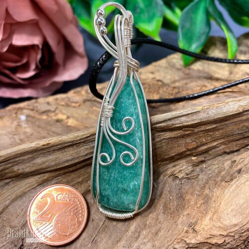liebevoll handgefertigter Schmuck Anhänger - ein Drahtschmuck Unikat der Drahtkunst Manufaktur