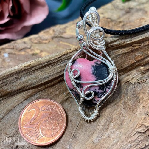 liebevoll handgefertigter Schmuck Anhänger - ein Drahtschmuck Unikat der Drahtkunst Manufaktur