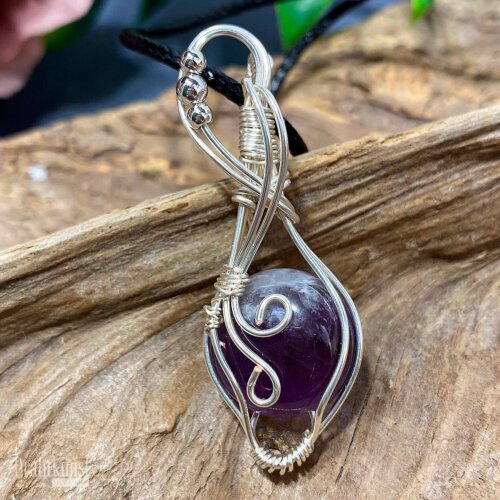 liebevoll handgefertigter Schmuck Anhänger - ein Drahtschmuck Unikat der Drahtkunst Manufaktur