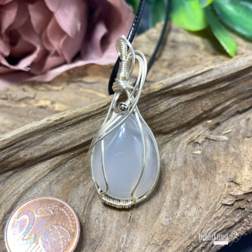 liebevoll handgefertigter Schmuck Anhänger - ein Drahtschmuck Unikat der Drahtkunst Manufaktur