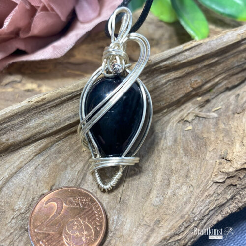 liebevoll handgefertigter Schmuck Anhänger - ein Drahtschmuck Unikat der Drahtkunst Manufaktur