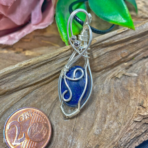 liebevoll handgefertigter Schmuck Anhänger - ein Drahtschmuck Unikat der Drahtkunst Manufaktur