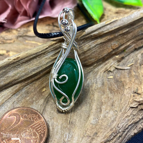 liebevoll handgefertigter Schmuck Anhänger - ein Drahtschmuck Unikat der Drahtkunst Manufaktur