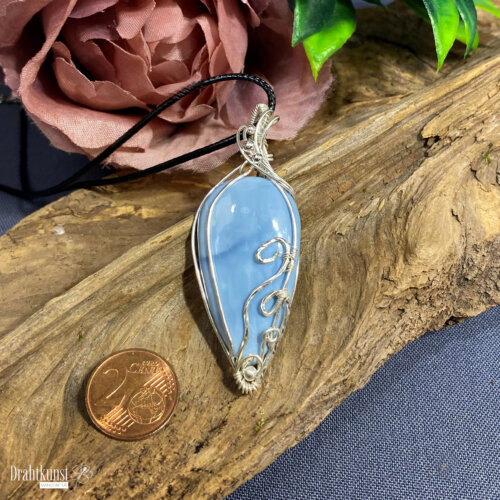 liebevoll handgefertigter Schmuck Anhänger - ein Drahtschmuck Unikat der Drahtkunst Manufaktur