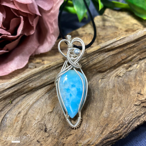 liebevoll handgefertigter Schmuck Anhänger - ein Drahtschmuck Unikat der Drahtkunst Manufaktur