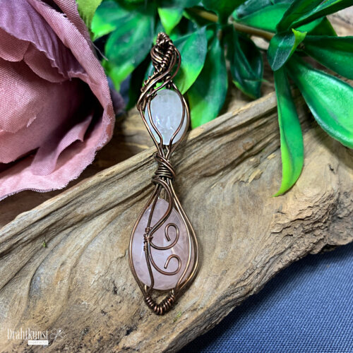 liebevoll handgefertigter Schmuck Anhänger - ein Drahtschmuck Unikat der Drahtkunst Manufaktur