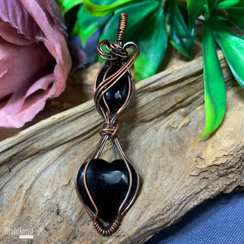 liebevoll handgefertigter Schmuck Anhänger - ein Drahtschmuck Unikat der Drahtkunst Manufaktur