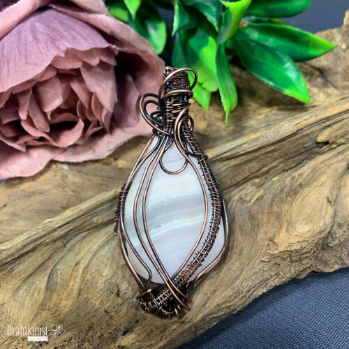 liebevoll handgefertigter Schmuck Anhänger - ein Drahtschmuck Unikat der Drahtkunst Manufaktur