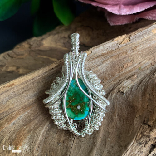 liebevoll handgefertigter Schmuck Anhänger - ein Drahtschmuck Unikat der Drahtkunst Manufaktur